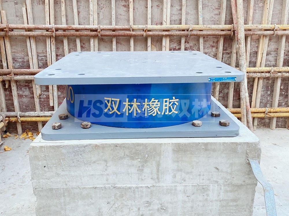 隔震橡胶支座LNR800